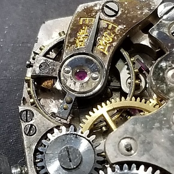 Antique Benrus 6 Jewels Lady's Watch Mechanical Art Deco WORKING ART DECO DESIGN - Picture 8 of 8